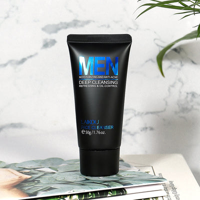 Men’s Facial Scrub Cleanser 50g